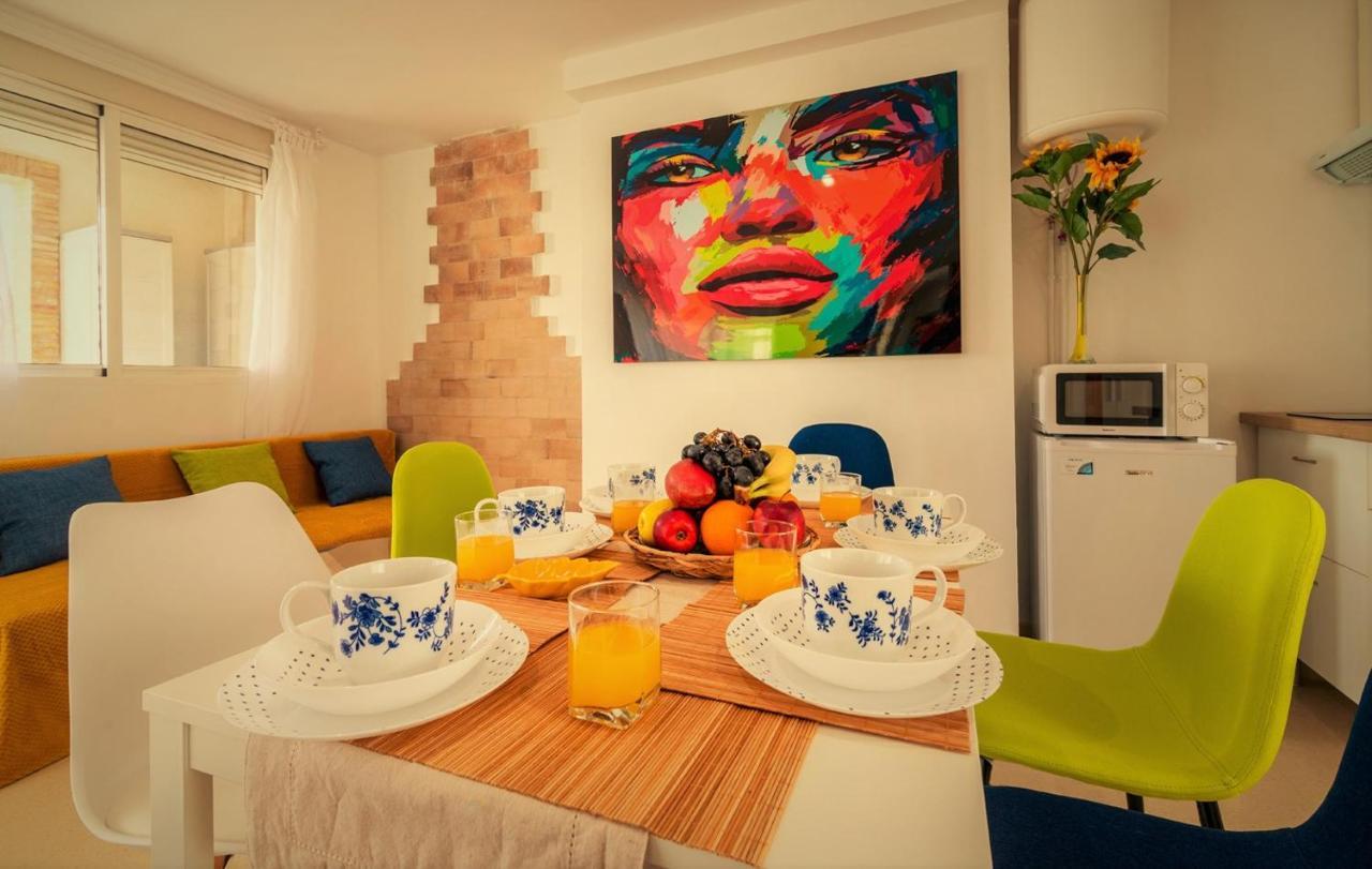 Penthouse Duplex In A 4 Floors Spanish House -8 Min To Center By Metro บาเลนเซีย ภายนอก รูปภาพ