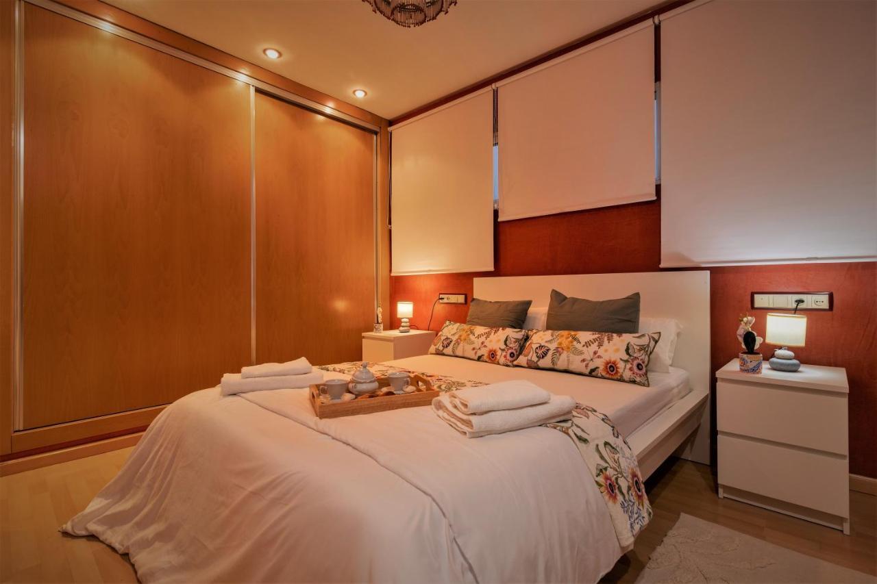 Penthouse Duplex In A 4 Floors Spanish House -8 Min To Center By Metro บาเลนเซีย ภายนอก รูปภาพ